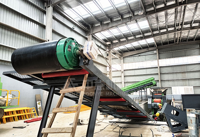 Belt conveyor hoisting Belt conveyor hoisting