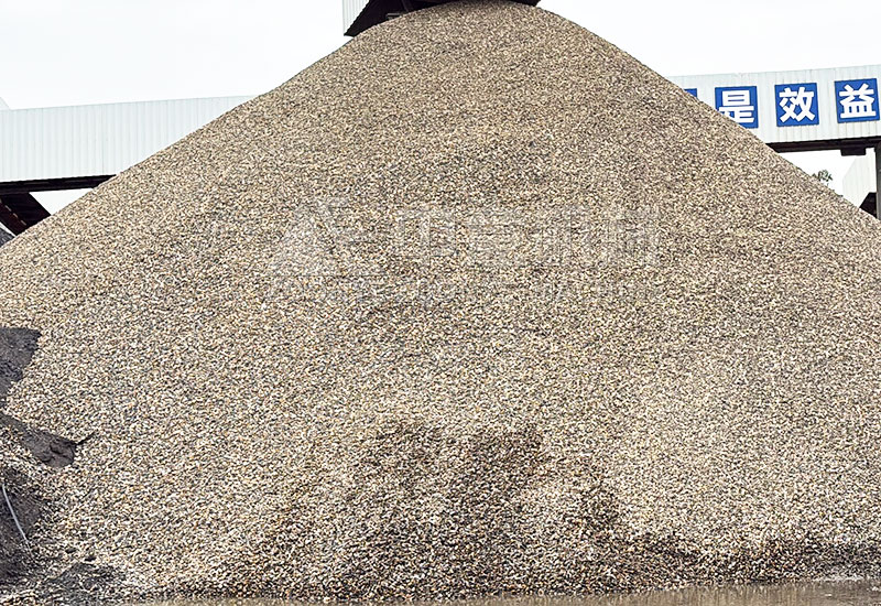 Sifted fine sand Sifted fine sand